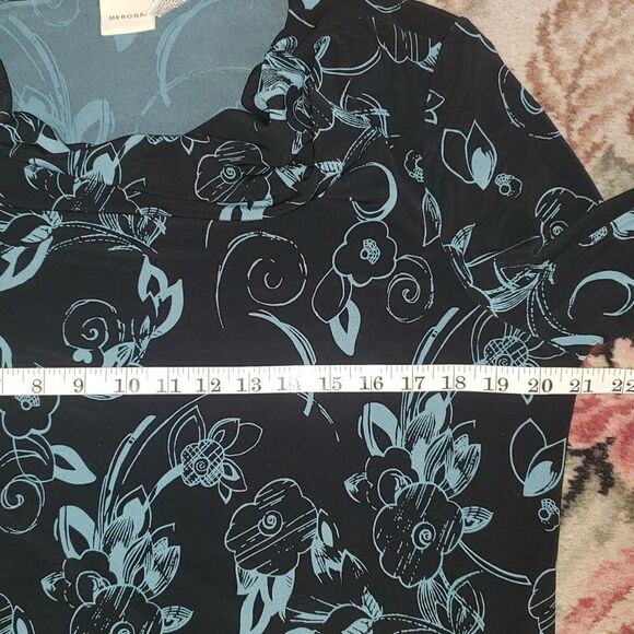 Merona XL Black/Blue Floral Scoop Neck Blouse - Picture 8 of 8
